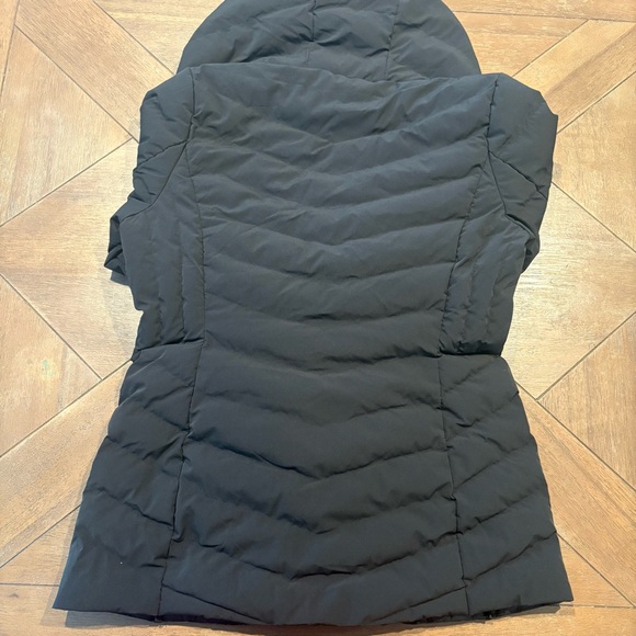 32 Degrees Women's Black Puffer Jacket Size S - Picture 8 of 8